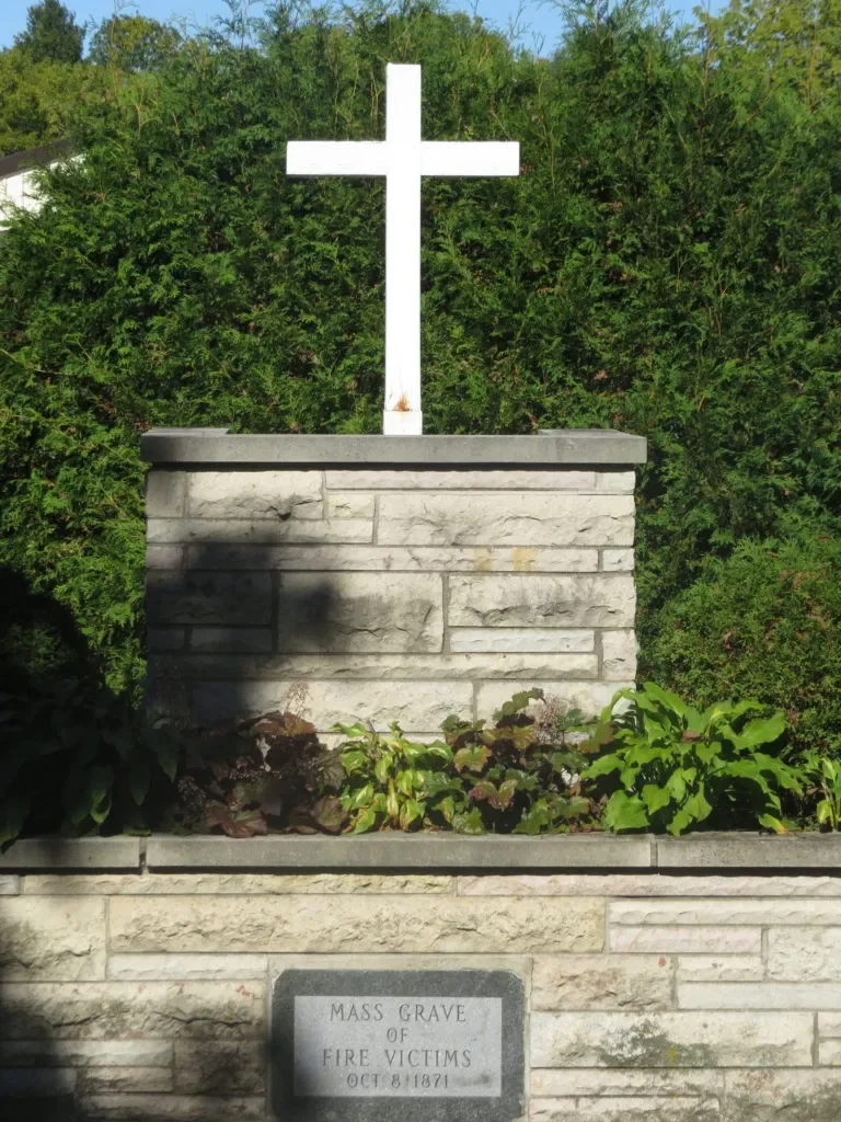 mass grave marker at Peshtigo Fire Cemetery